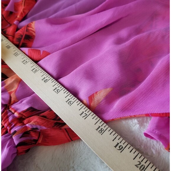 Women's Floral Top Size Medium Fairy Faux Wrap Romantic - Picture 7 of 9